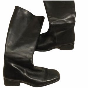 WHITE MOUNTAIN Blk leather riding boots sz6  zip